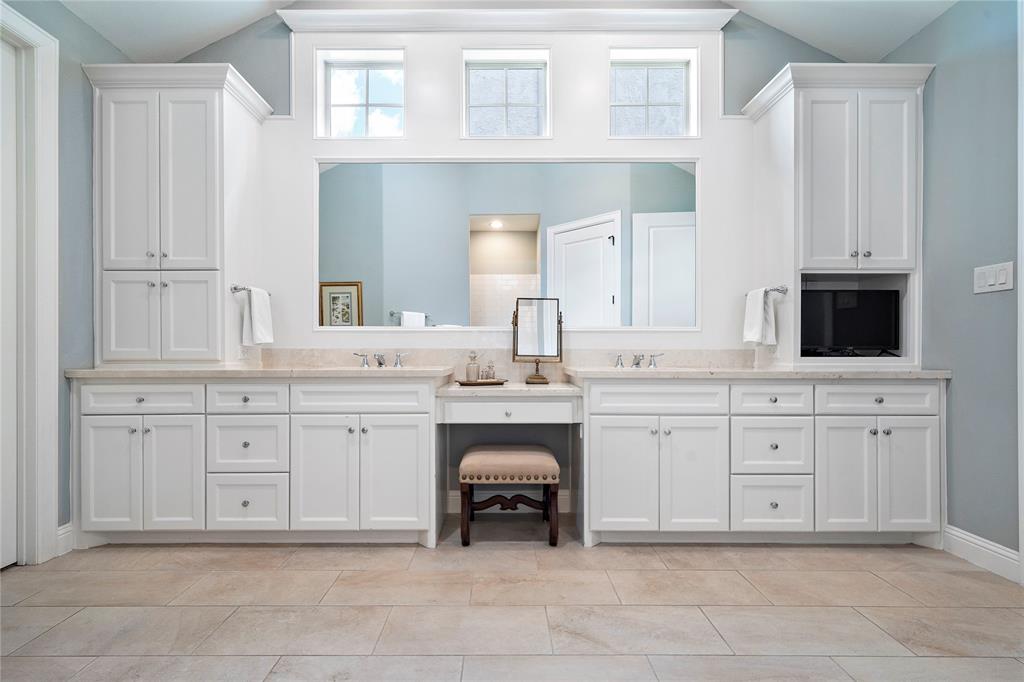 Lambert Homes Custom Home — Texas