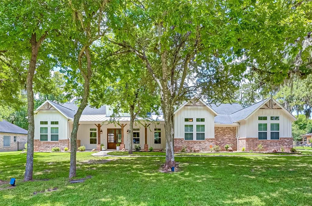 Lambert Homes Custom Home — Texas