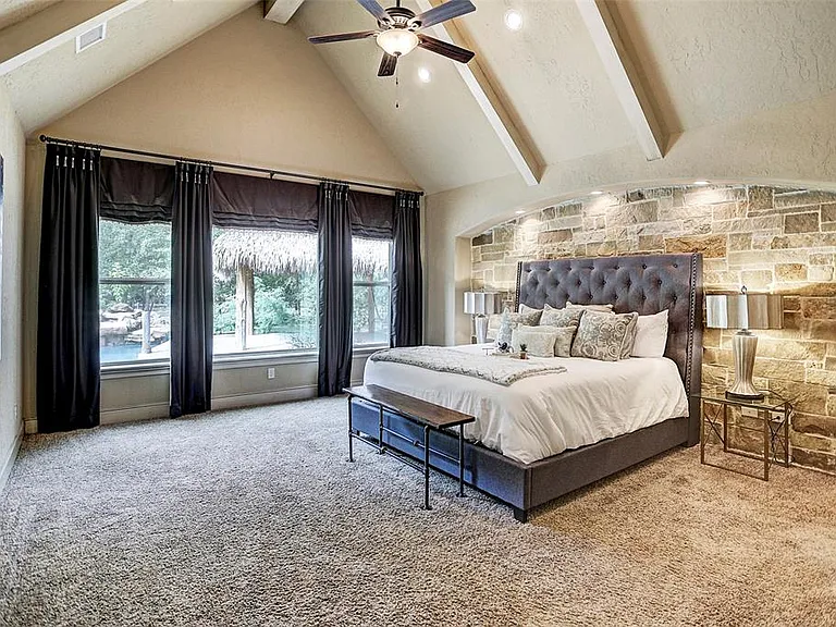 Lambert Homes Custom Home — Texas